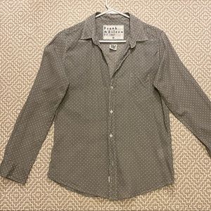 Frank & Eileen Grey White Polka dot button down EUC Sz Medium